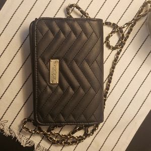 bebe chevron quilted crossbody bag/purse, Black with gold hardware.